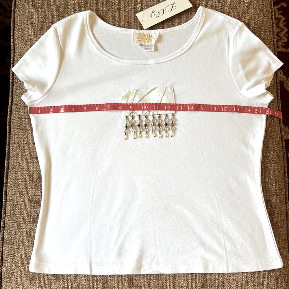 White with Sage Bead Detailed Tee - Picture 6 of 9